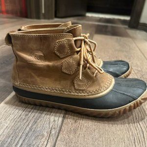 Sorel Boots Size 8 Barely Worn